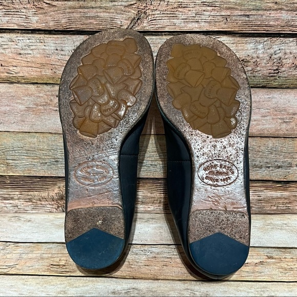 Kork-Ease Cruz Navy Leather Heart Flats - Picture 5 of 8